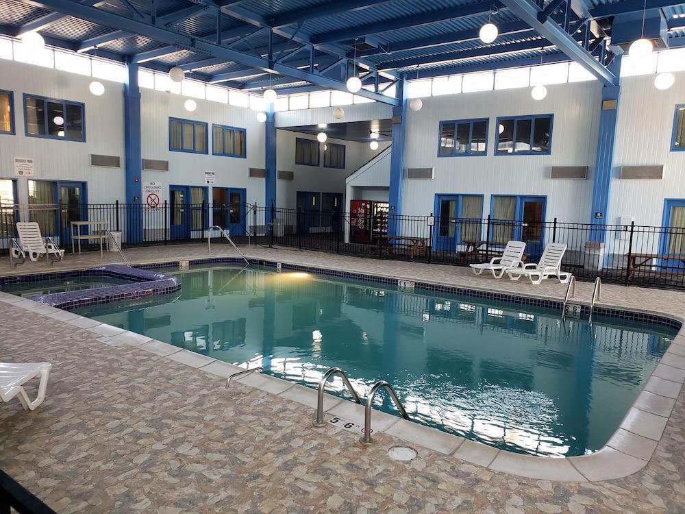 Hotel Baymont By Wyndham Southfield/Detroit Zewnętrze zdjęcie