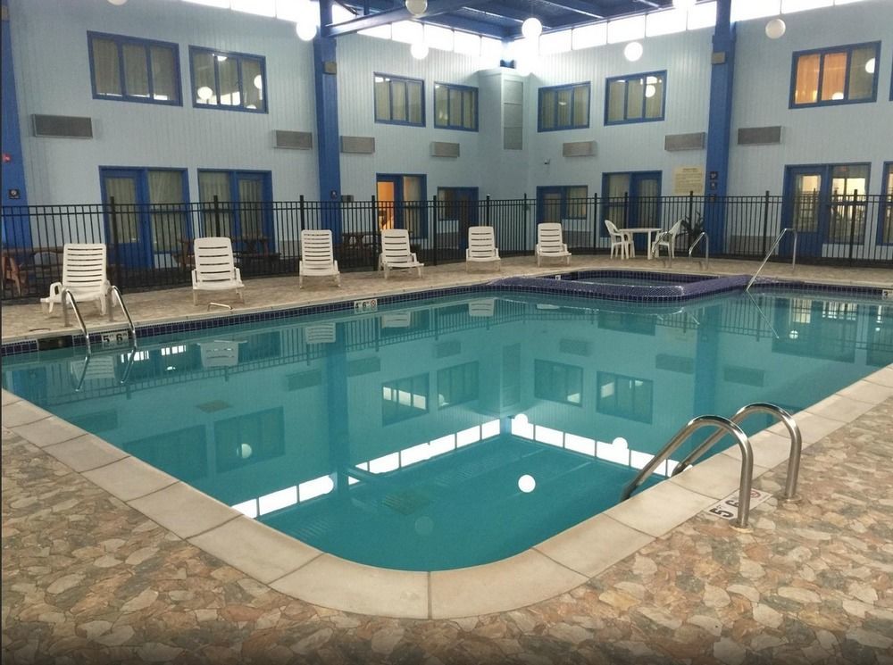 Hotel Baymont By Wyndham Southfield/Detroit Zewnętrze zdjęcie